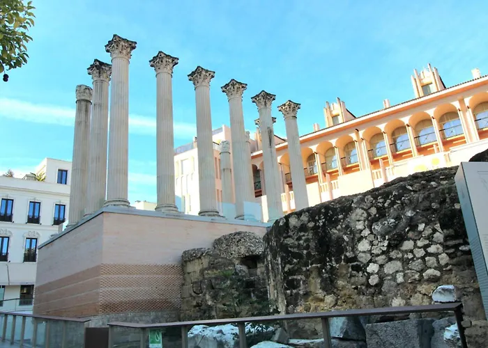 Bella Sultana, Centro Histórico